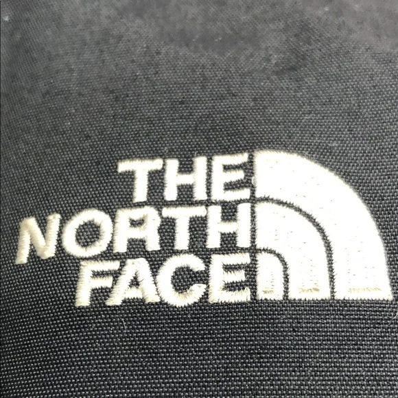 The North Face Black GooseDown Jacket – Detachable Faux Fur Hood – Women’s Small - Picture 9 of 12